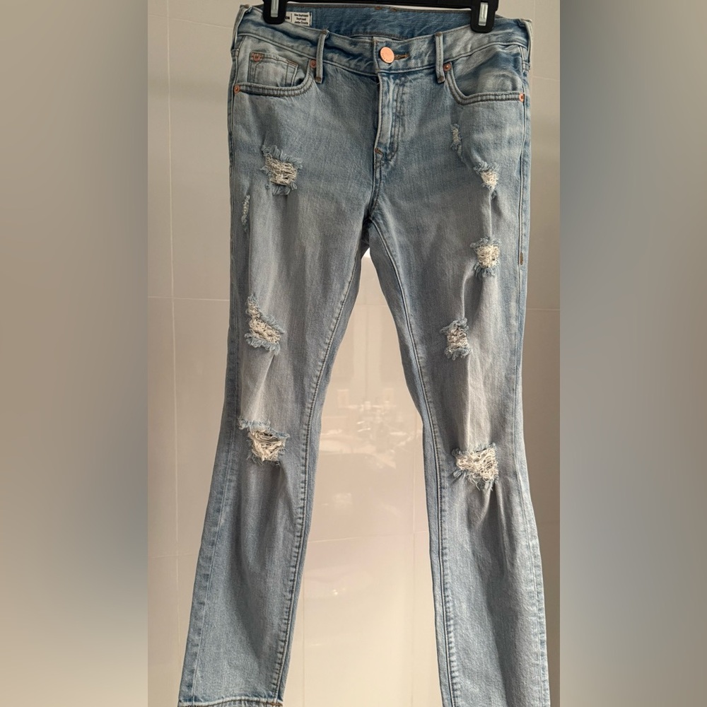 True Religion - Cameron Slim Boyfriend Jeans - Distressed / Ripped